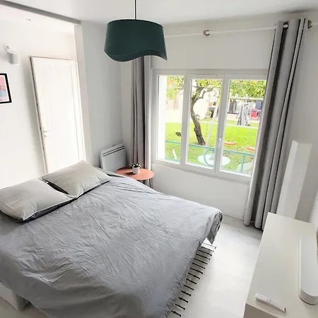 Avec Jardin Entre Paris Versailles Et Gares * Chaville